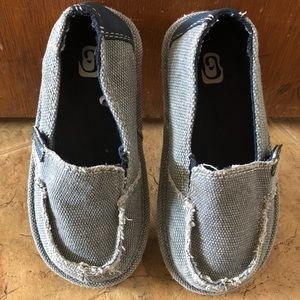 Children’s Place slip on shoes